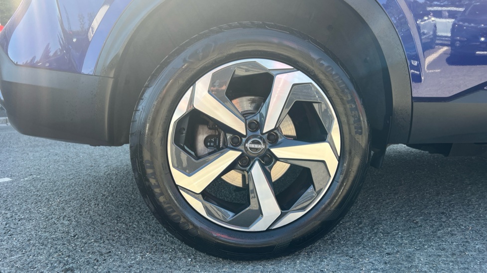 Nissan Qashqai 1.5 E-Power N-Connecta 5dr Auto Hybrid Hatchback - Image 7