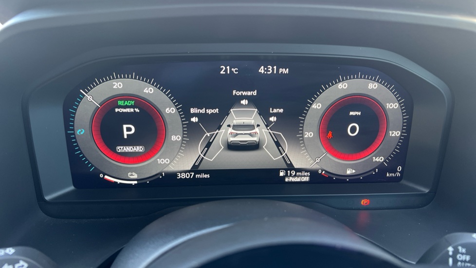 Nissan Qashqai 1.5 E-Power N-Connecta 5dr Auto Hybrid Hatchback - Image 18