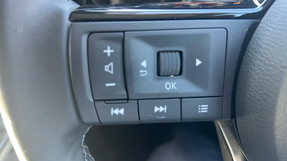 Nissan Qashqai 1.5 E-Power N-Connecta 5dr Auto Hybrid Hatchback - Image 28