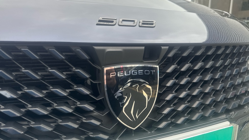 Peugeot 508 1.6 Hybrid 225 Allure 5dr e-EAT8 Estate - Image 21
