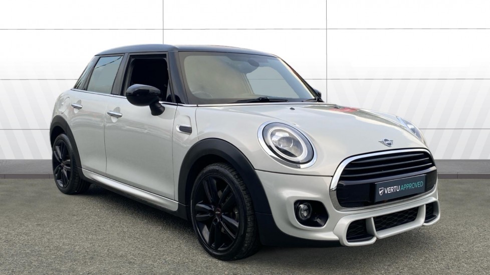 2019 Mini Hatch