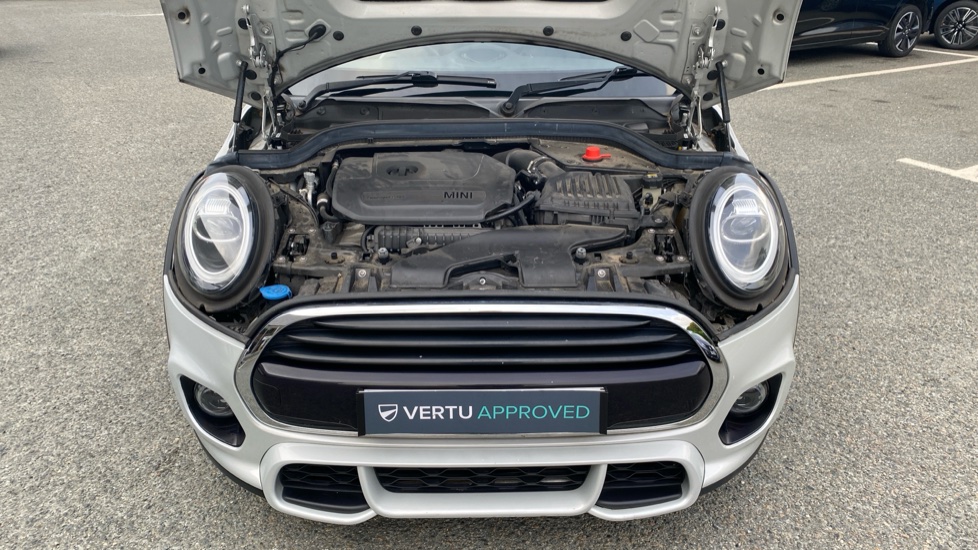 MINI Hatchback 1.5 Cooper Sport II 5dr Petrol Hatchback - Image 8