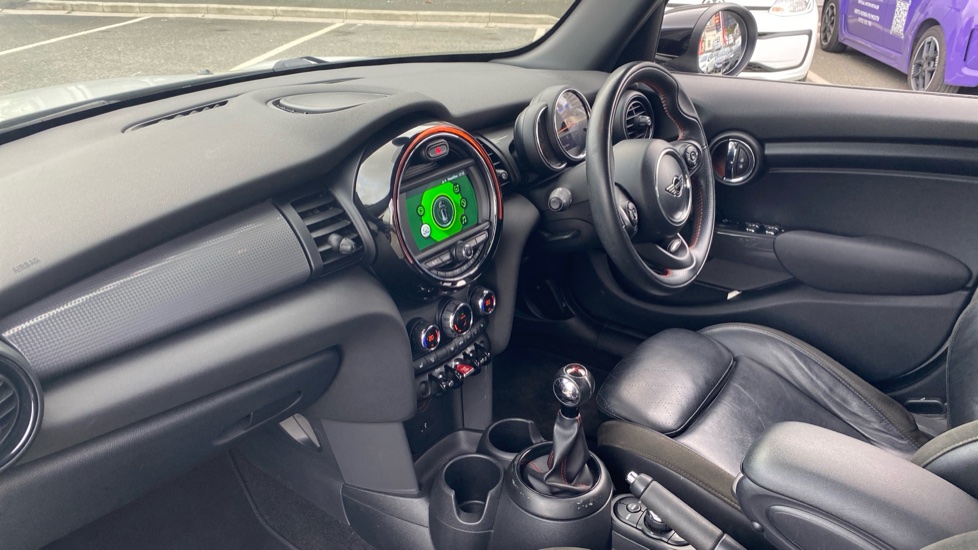 MINI Hatchback 1.5 Cooper Sport II 5dr Petrol Hatchback - Image 9
