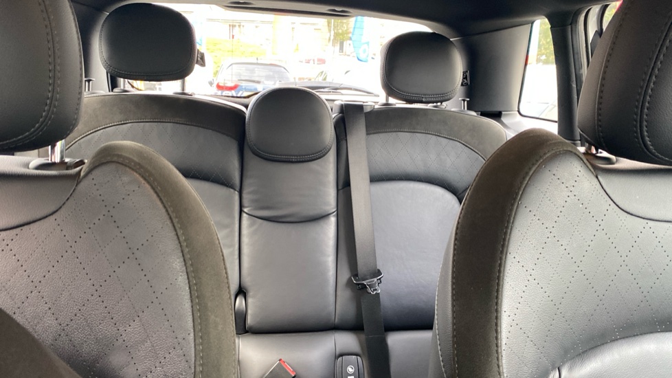 MINI Hatchback 1.5 Cooper Sport II 5dr Petrol Hatchback - Image 15