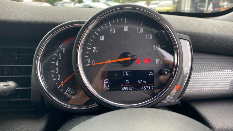MINI Hatchback 1.5 Cooper Sport II 5dr Petrol Hatchback - Image 18