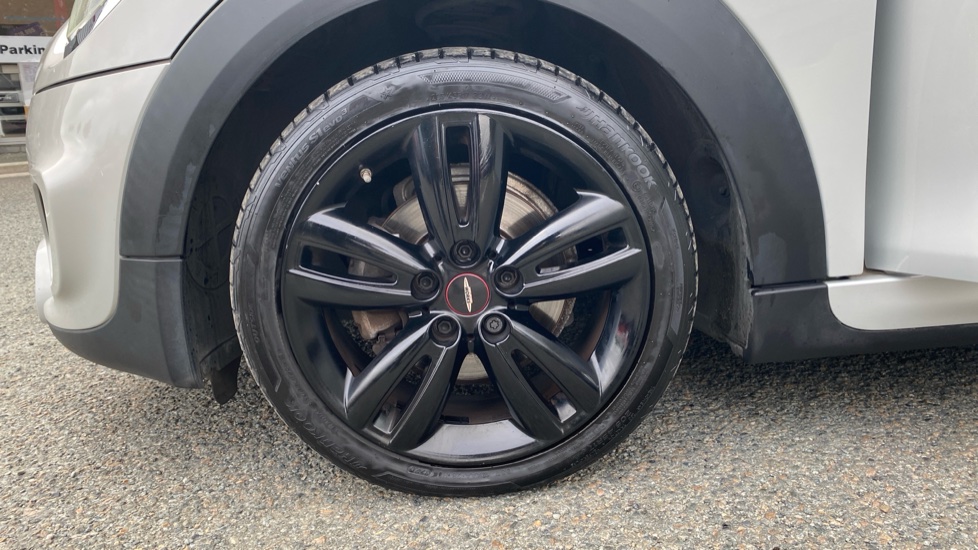 MINI Hatchback 1.5 Cooper Sport II 5dr Petrol Hatchback - Image 22