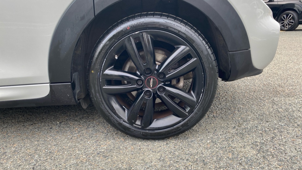 MINI Hatchback 1.5 Cooper Sport II 5dr Petrol Hatchback - Image 23