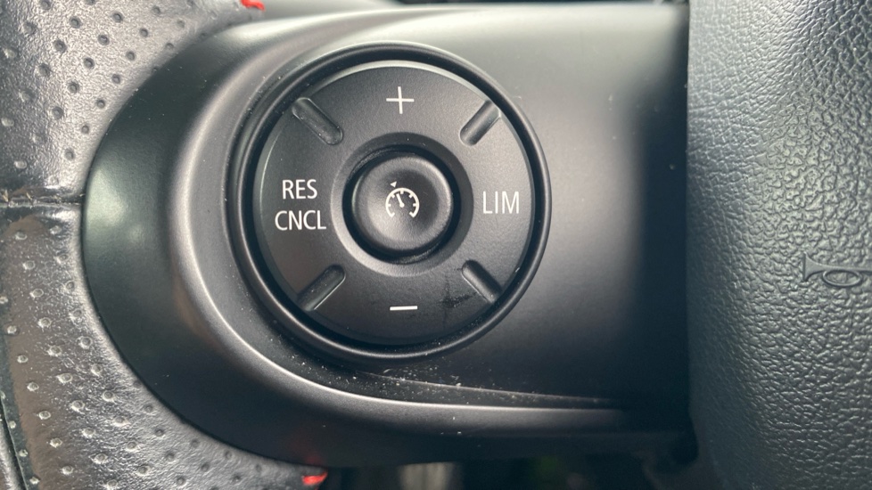 MINI Hatchback 1.5 Cooper Sport II 5dr Petrol Hatchback - Image 40
