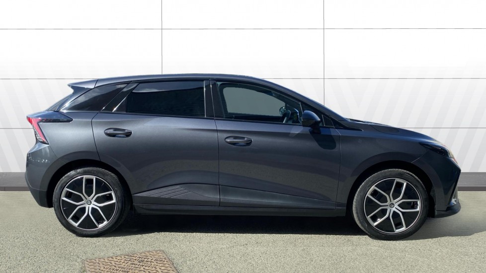 MG MG4 150kW Trophy EV Long Range 64kWh 5dr Auto Electric Hatchback - Image 5