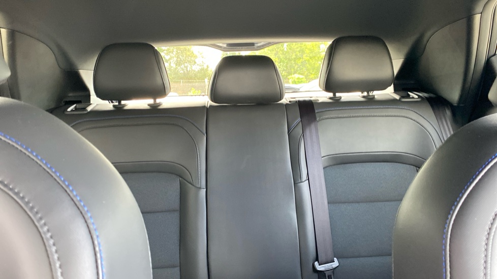 MG MG4 150kW Trophy EV Long Range 64kWh 5dr Auto Electric Hatchback - Image 15