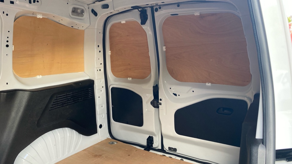 Citroen Berlingo M Diesel 1.5 BlueHDi 1000Kg Enterprise Ed 130ps EAT8 [S/S] - Image 17
