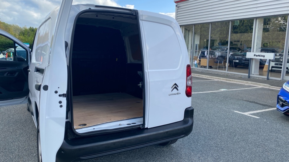 Citroen Berlingo M Diesel 1.5 BlueHDi 1000Kg Enterprise Ed 130ps EAT8 [S/S] - Image 23