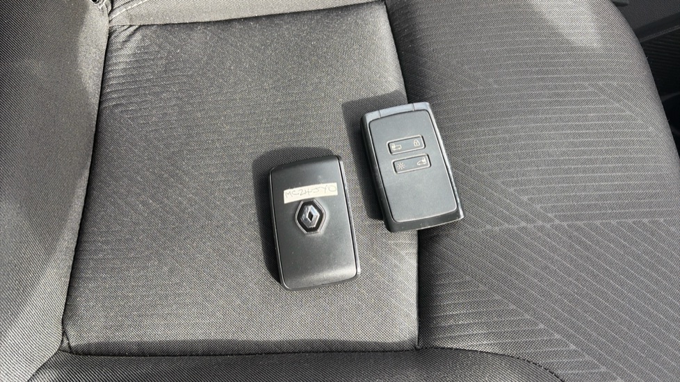 Renault Trafic Lwb Diesel LL30 Blue dCi 170 Extra Sport[Safety] Crew Van EDC - Image 20