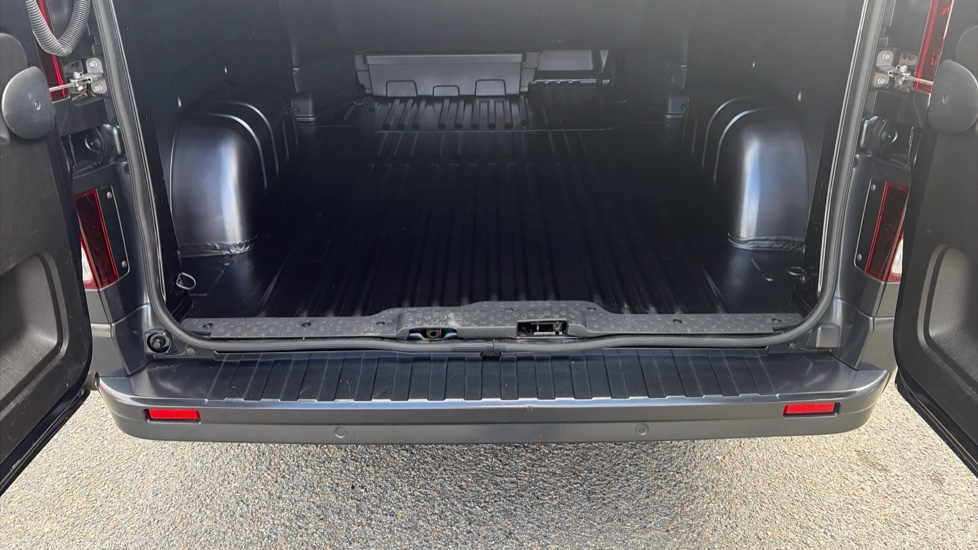 Renault Trafic Lwb Diesel LL30 Blue dCi 170 Extra Sport[Safety] Crew Van EDC - Image 30