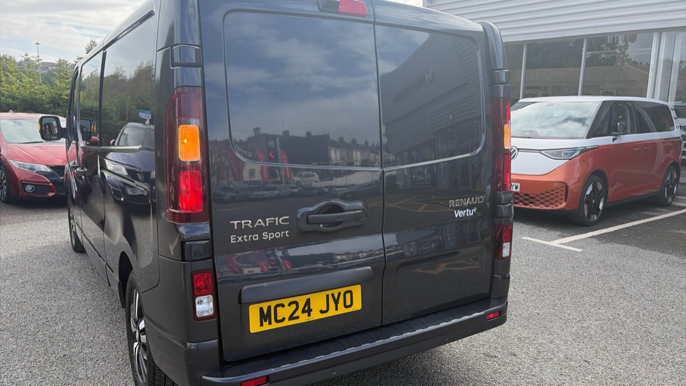 Renault Trafic Lwb Diesel LL30 Blue dCi 170 Extra Sport[Safety] Crew Van EDC - Image 32