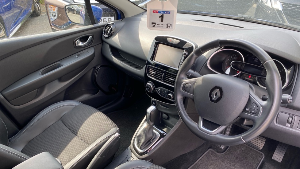 Renault Clio 1.5 dCi 90 Dynamique S Nav 5dr Auto Diesel Hatchback - Image 11