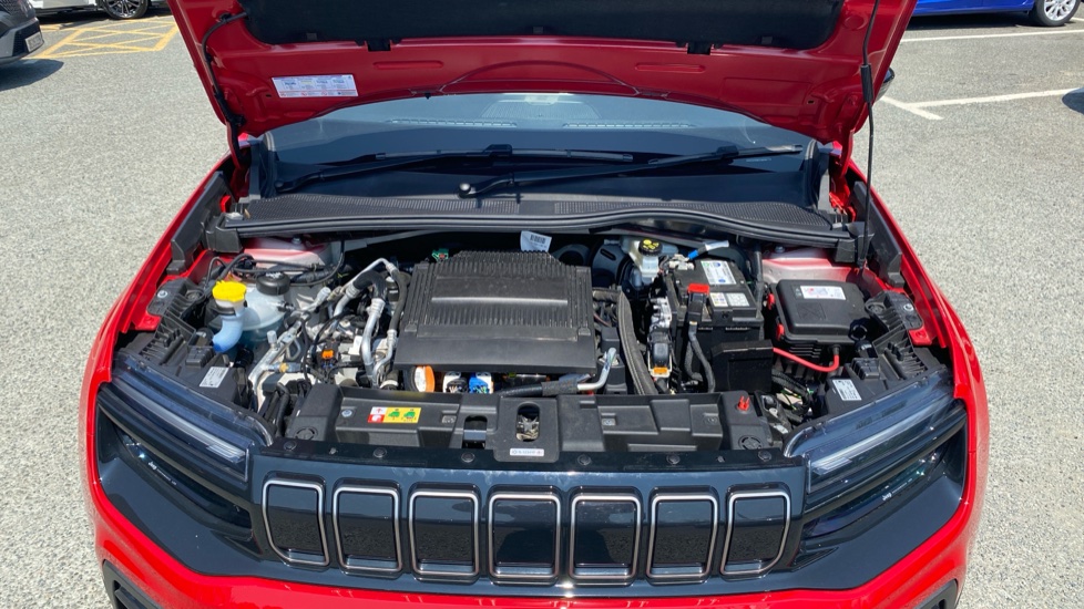 Jeep Avenger 115kW Summit 54kWh 5dr Auto Electric Hatchback - Image 8
