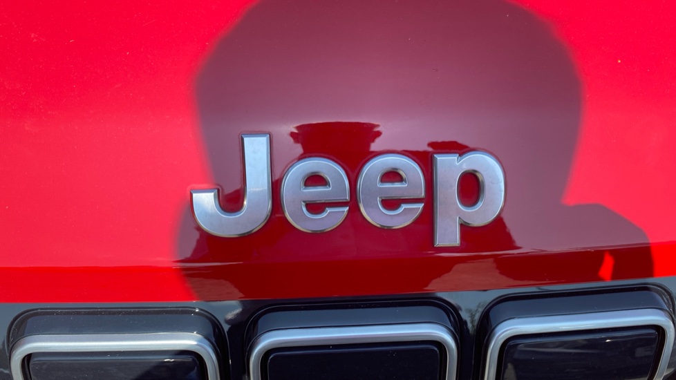 Jeep Avenger 115kW Summit 54kWh 5dr Auto Electric Hatchback - Image 51