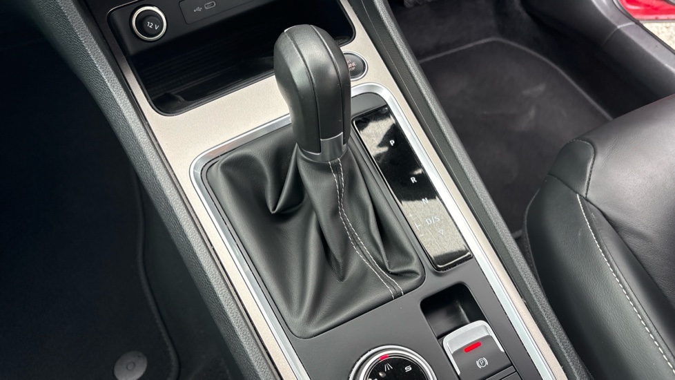SEAT Ateca 1.5 TSI EVO Xperience Lux 5dr DSG Petrol Estate - Image 13