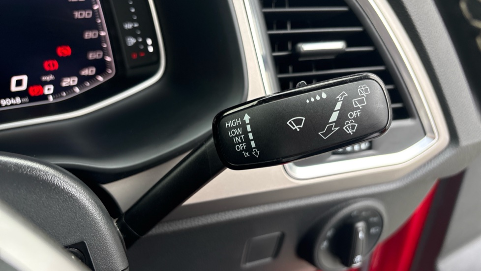 SEAT Ateca 1.5 TSI EVO Xperience Lux 5dr DSG Petrol Estate - Image 31