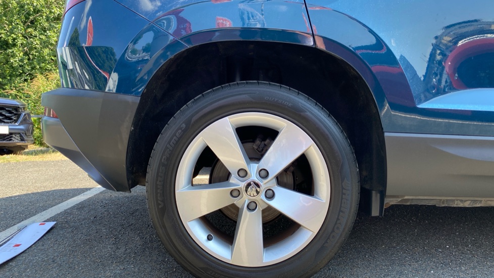 Skoda Karoq 1.0 TSI SE 5dr Petrol Estate - Image 7