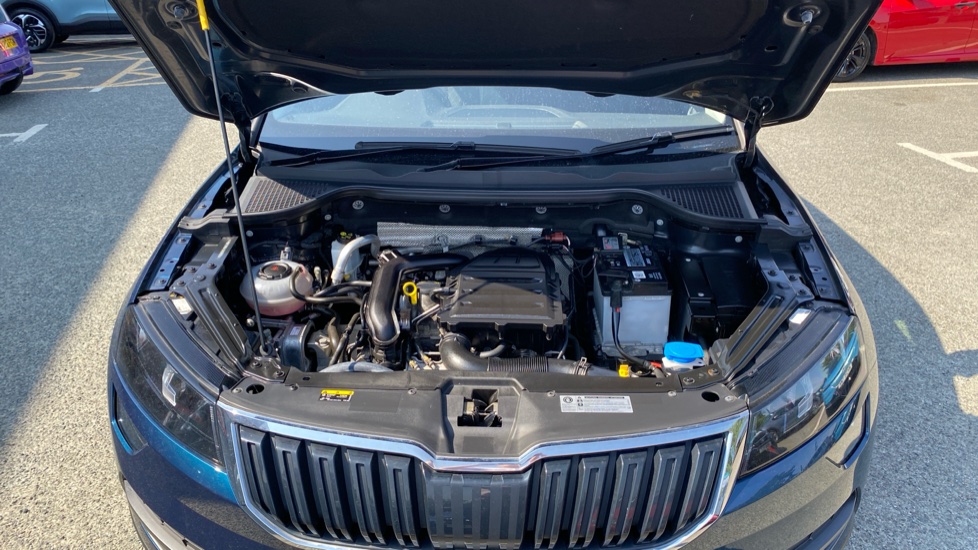 Skoda Karoq 1.0 TSI SE 5dr Petrol Estate - Image 8