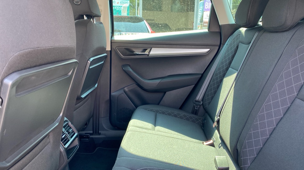 Skoda Karoq 1.0 TSI SE 5dr Petrol Estate - Image 16