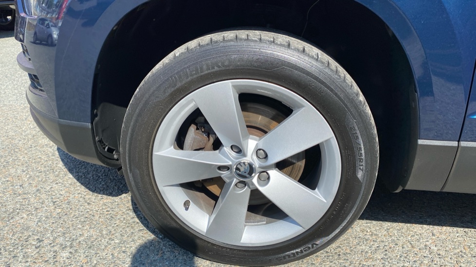 Skoda Karoq 1.0 TSI SE 5dr Petrol Estate - Image 22