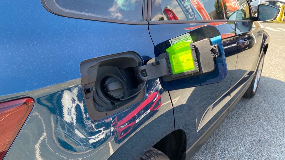 Skoda Karoq 1.0 TSI SE 5dr Petrol Estate - Image 30