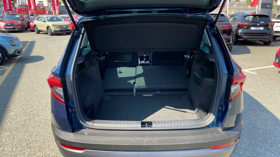 Skoda Karoq 1.0 TSI SE 5dr Petrol Estate - Image 35