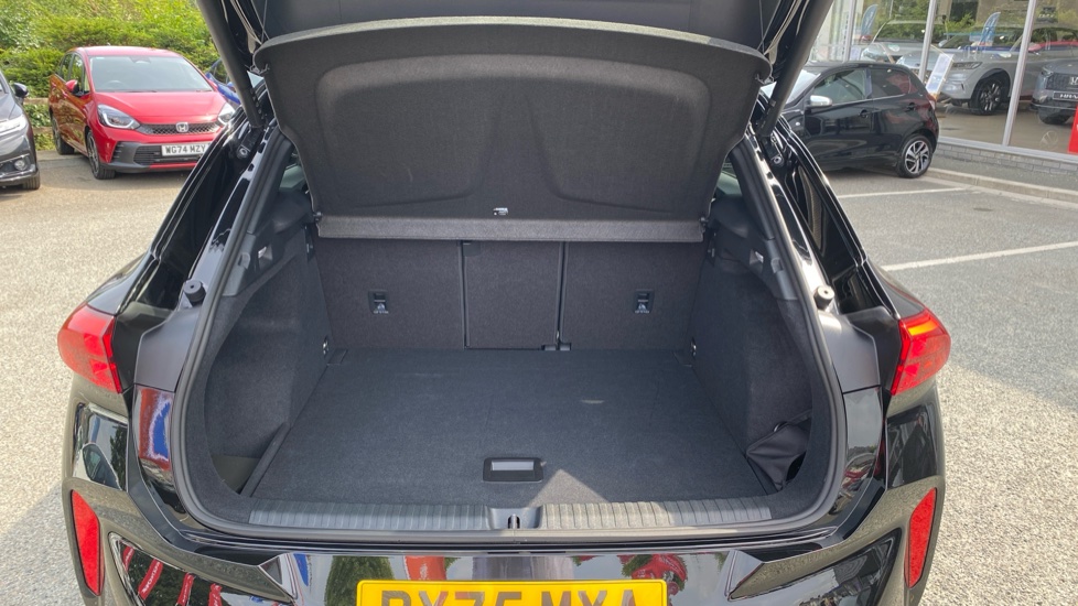 CUPRA Terramar 1.5 eTSI 150 V2 5dr DSG Petrol Hatchback - Image 4
