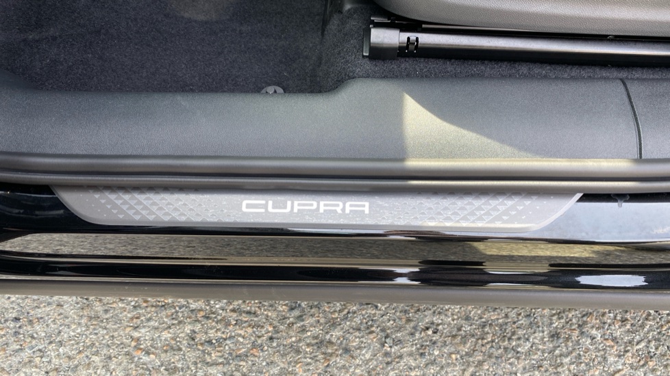 CUPRA Terramar 1.5 eTSI 150 V2 5dr DSG Petrol Hatchback - Image 29