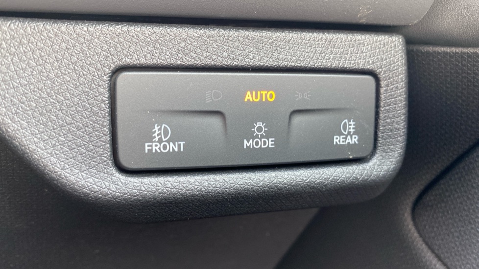 CUPRA Terramar 1.5 eTSI 150 V2 5dr DSG Petrol Hatchback - Image 36