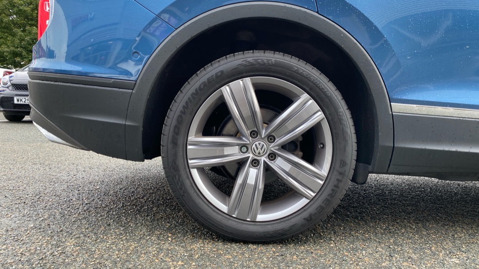 Volkswagen Tiguan Allspace 1.5 TSI EVO Match 5dr DSG Petrol Estate - Image 7