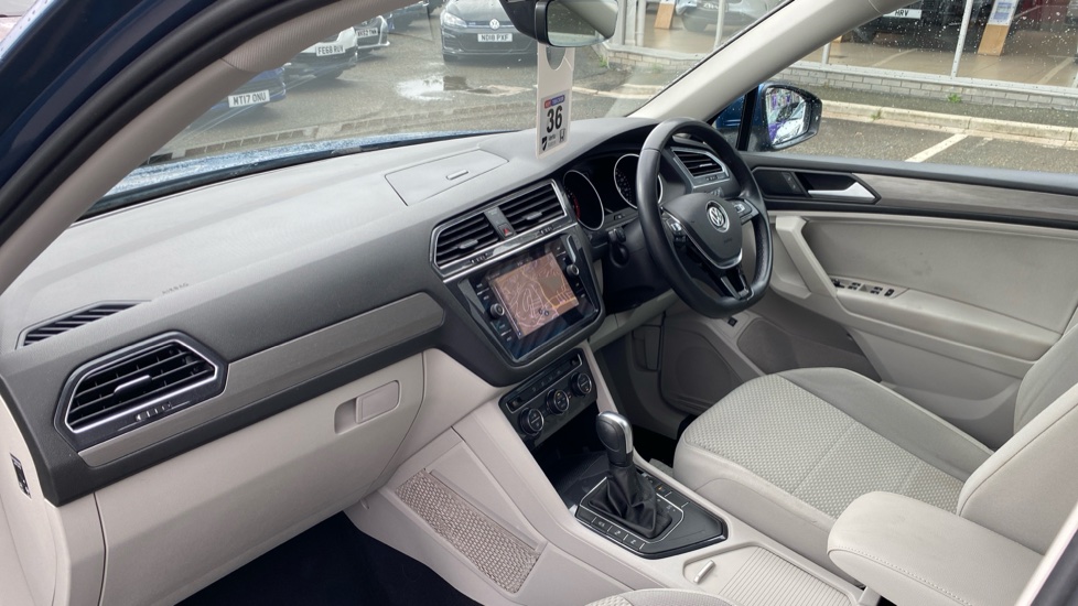 Volkswagen Tiguan Allspace 1.5 TSI EVO Match 5dr DSG Petrol Estate - Image 9
