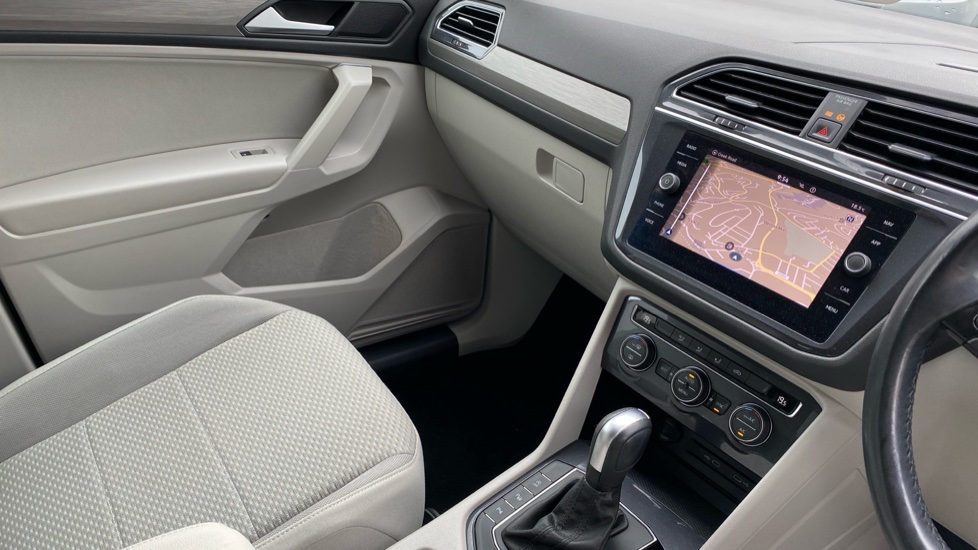 Volkswagen Tiguan Allspace 1.5 TSI EVO Match 5dr DSG Petrol Estate - Image 14