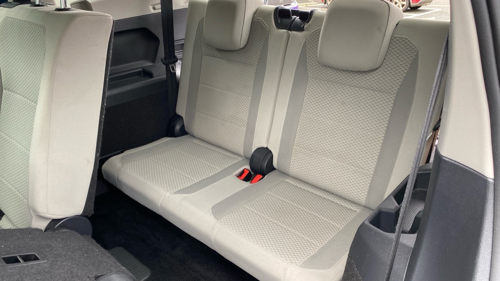 Volkswagen Tiguan Allspace 1.5 TSI EVO Match 5dr DSG Petrol Estate - Image 28