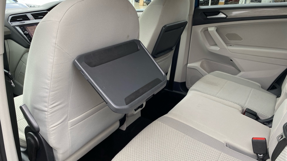 Volkswagen Tiguan Allspace 1.5 TSI EVO Match 5dr DSG Petrol Estate - Image 30