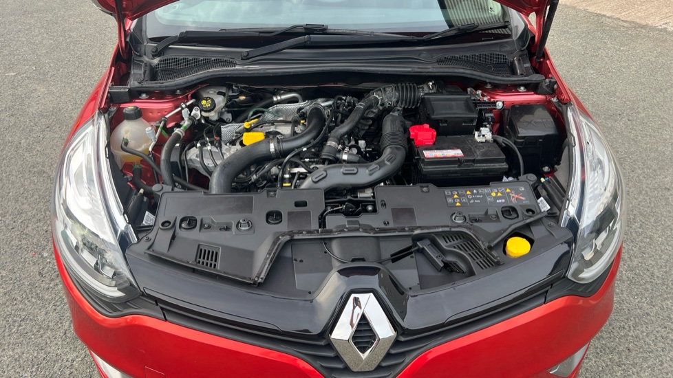 Renault Clio 0.9 TCE 90 GT Line 5dr Petrol Hatchback - Image 8