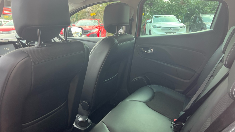 Renault Clio 0.9 TCE 90 GT Line 5dr Petrol Hatchback - Image 16