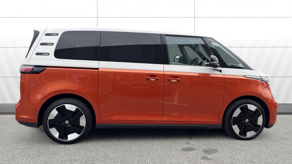 Volkswagen ID. Buzz 150kW 1ST Edition Pro 77kWh 5dr Auto Electric Estate - Image 5