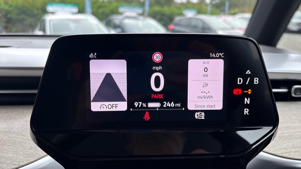 Volkswagen ID. Buzz 150kW 1ST Edition Pro 77kWh 5dr Auto Electric Estate - Image 18