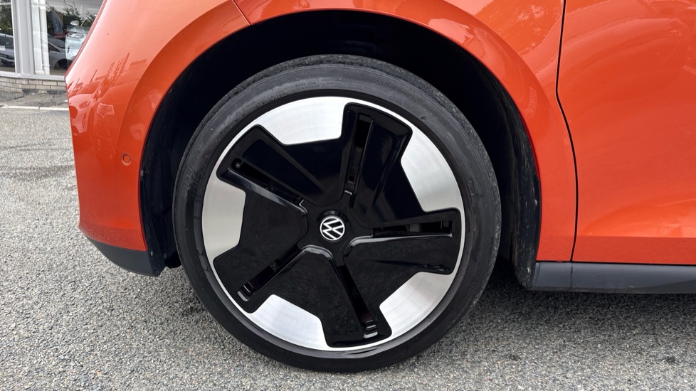 Volkswagen ID. Buzz 150kW 1ST Edition Pro 77kWh 5dr Auto Electric Estate - Image 22