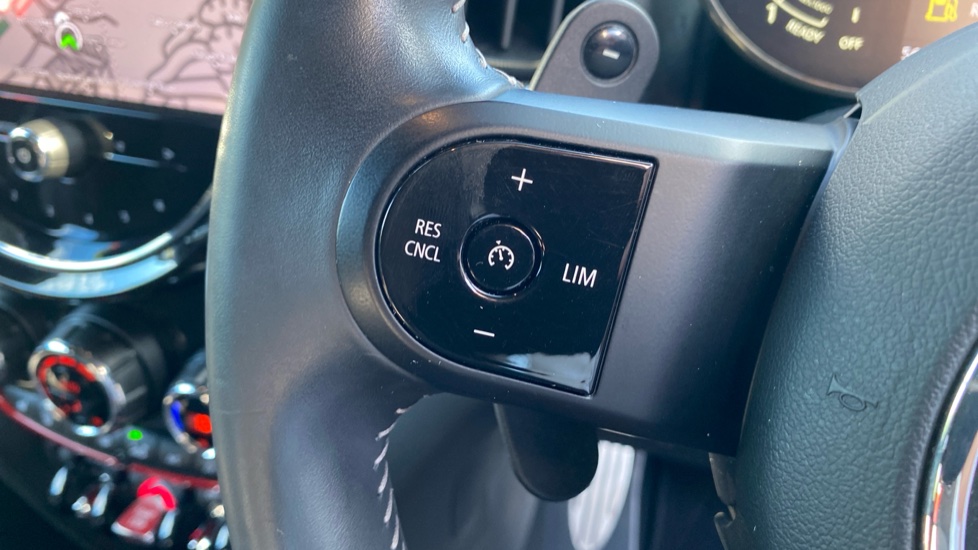 MINI Countryman 2.0 Cooper S Sport 5dr Auto Petrol Hatchback - Image 31