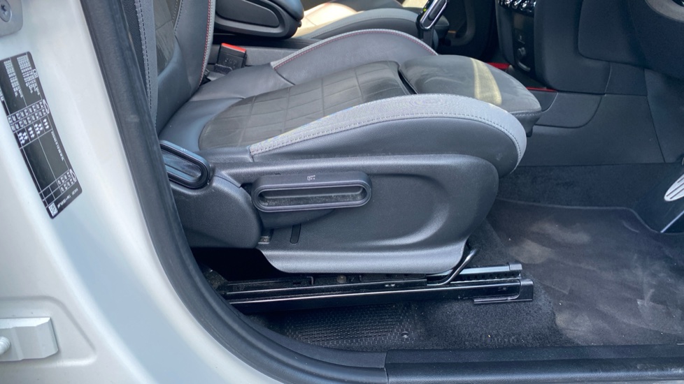 MINI Countryman 2.0 Cooper S Sport 5dr Auto Petrol Hatchback - Image 36