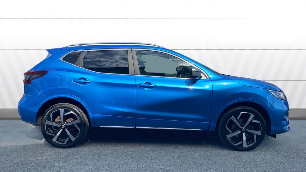 Nissan Qashqai 1.7 dCi Tekna+ 5dr Diesel Hatchback - Image 5