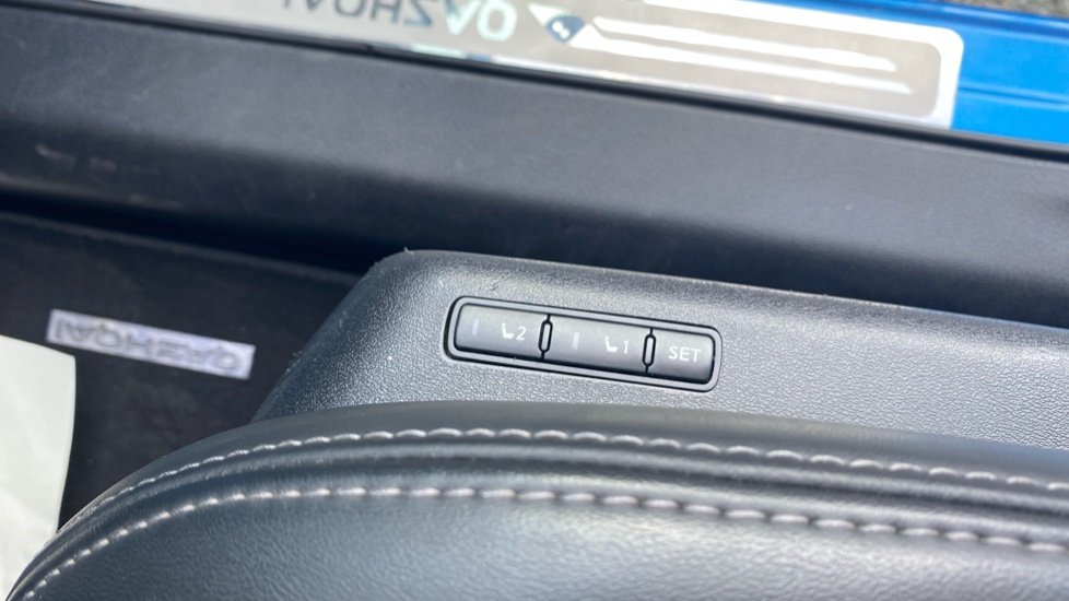 Nissan Qashqai 1.7 dCi Tekna+ 5dr Diesel Hatchback - Image 31