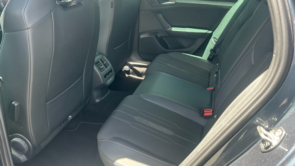 CUPRA Leon 2.0 TSI VZ2 5dr DSG Petrol Hatchback - Image 16