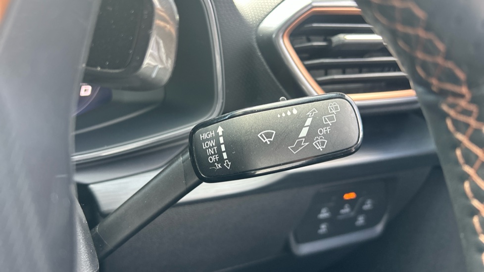 CUPRA Leon 2.0 TSI VZ2 5dr DSG Petrol Hatchback - Image 27