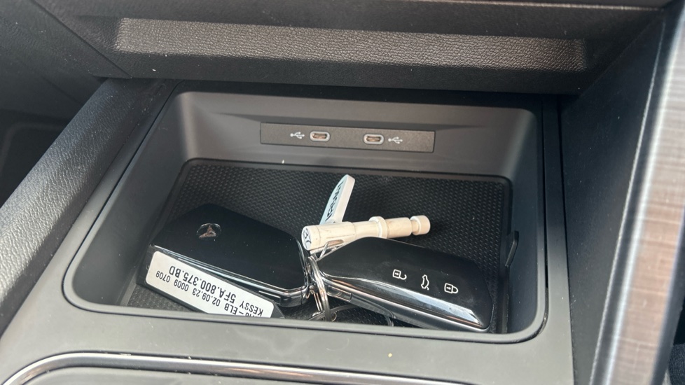 CUPRA Leon 2.0 TSI VZ2 5dr DSG Petrol Hatchback - Image 35
